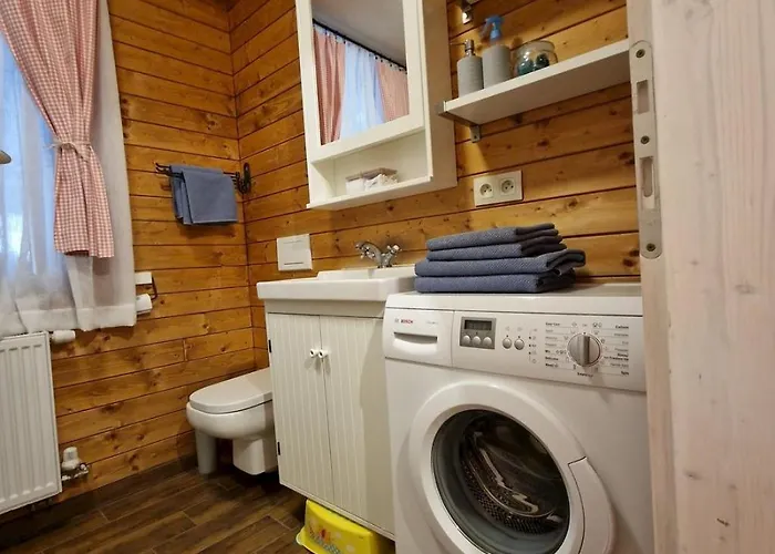 Drevenica Remata 샬레 Raztocno